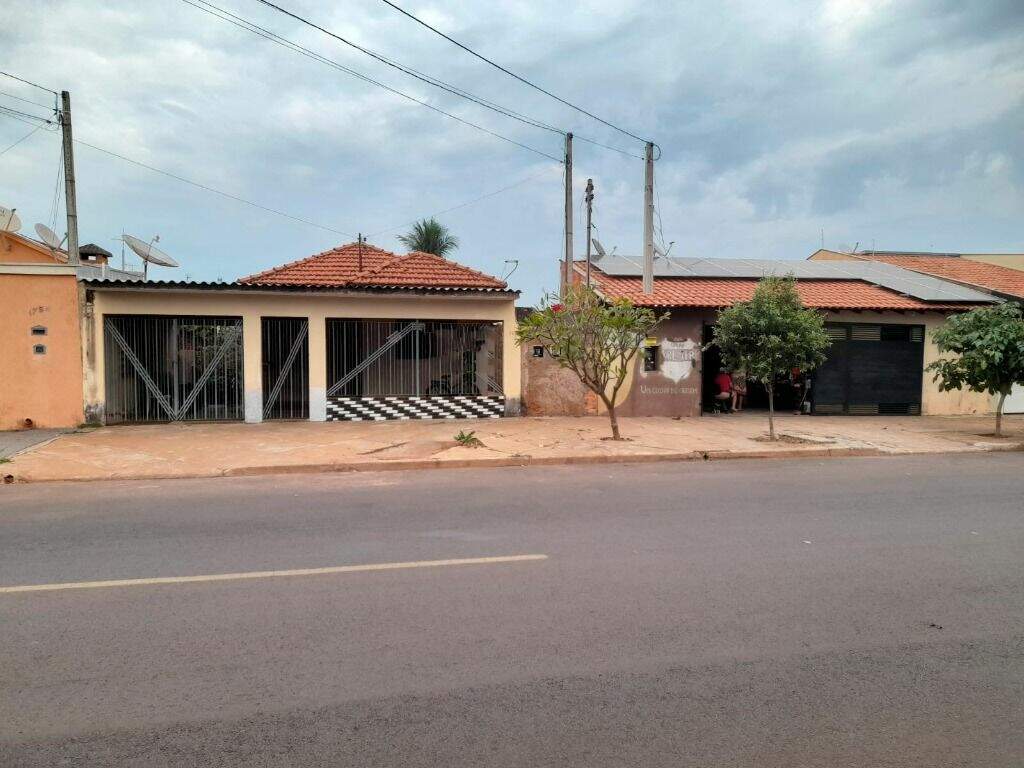 Terreno à venda no Jardim Primaveril: 