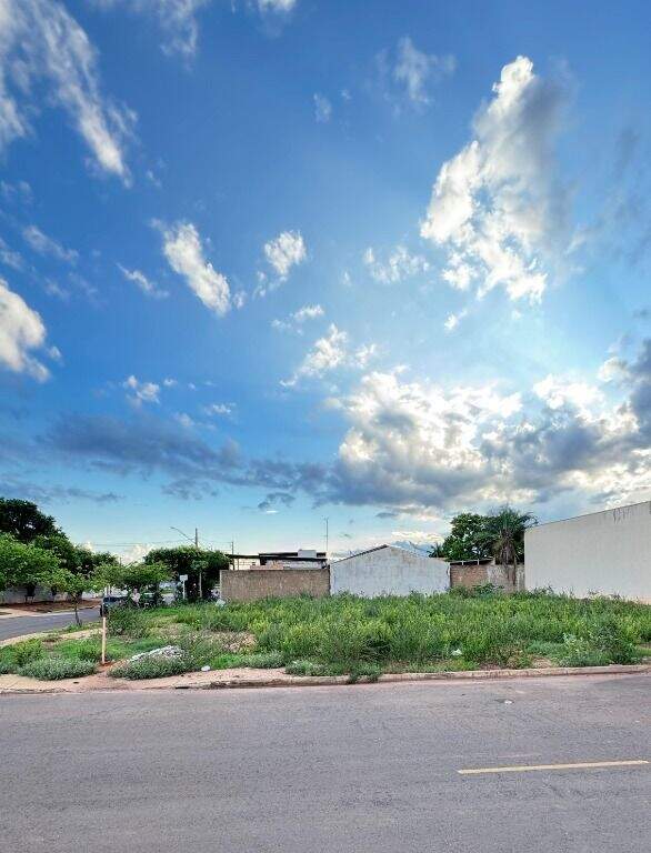 Terreno para aluguel no Jardim Paranapunga: 