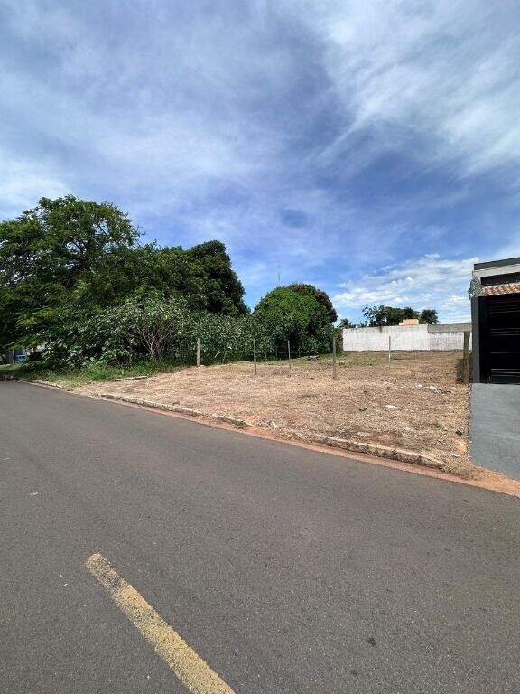 Terreno à venda no Interlagos: 