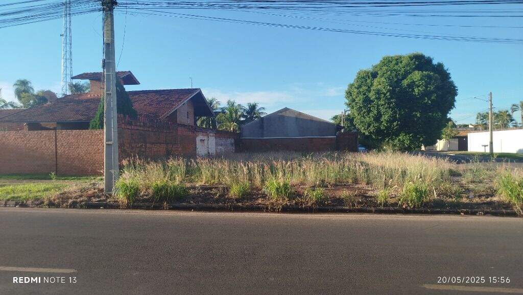 Terreno à venda no Jardim Primaveril: 