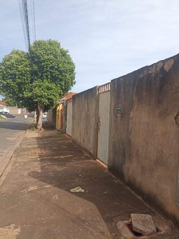 Terreno à venda no Vila São João: 