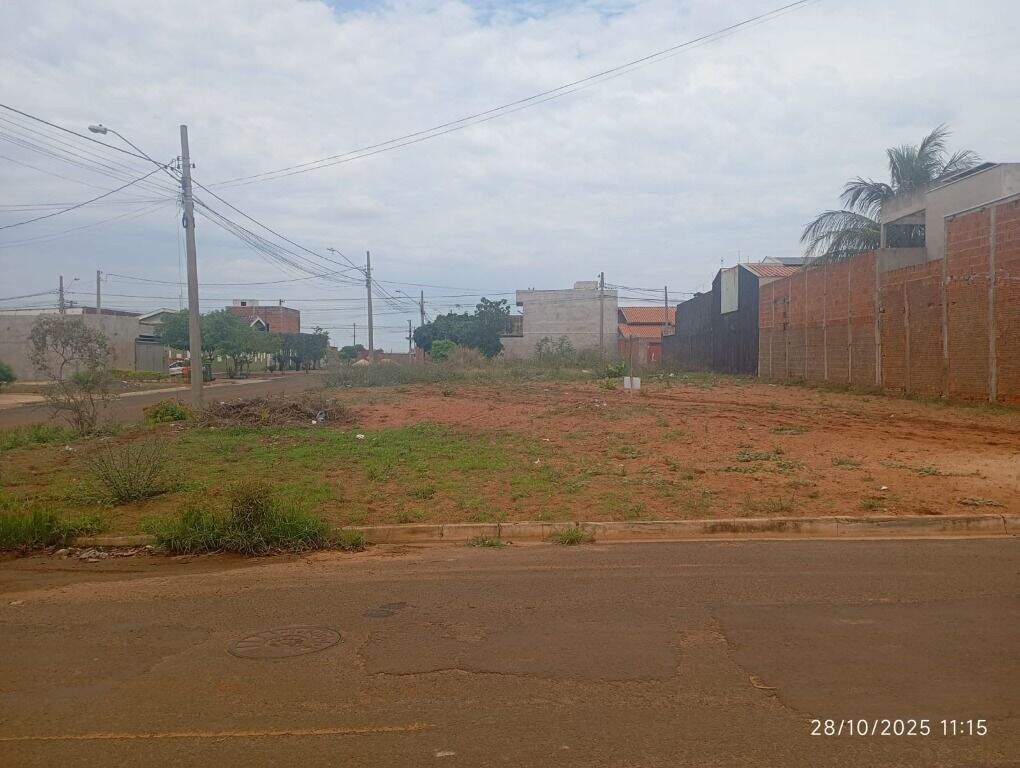Terreno à venda no Nova Três Lagoas: 