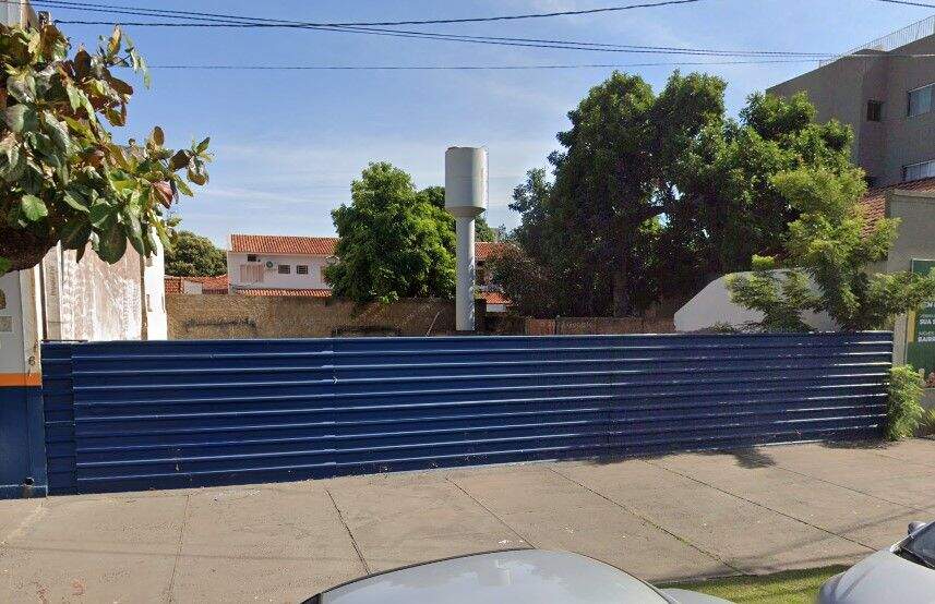 Terreno para aluguel no Centro: 