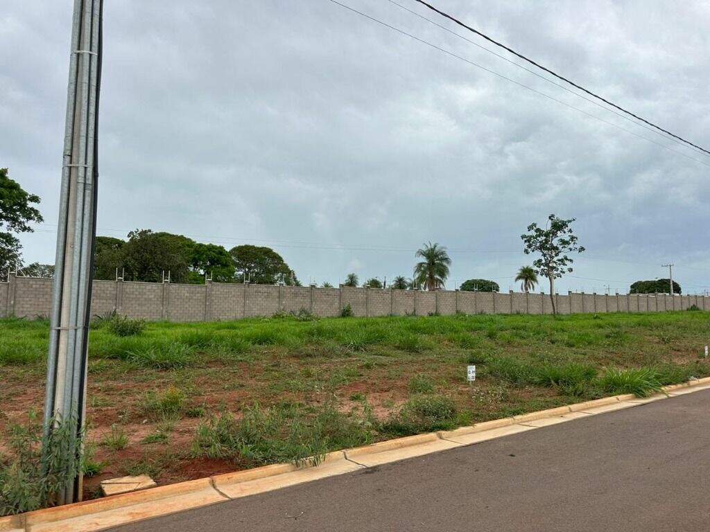 Terreno à venda no Jardim Planalto: 