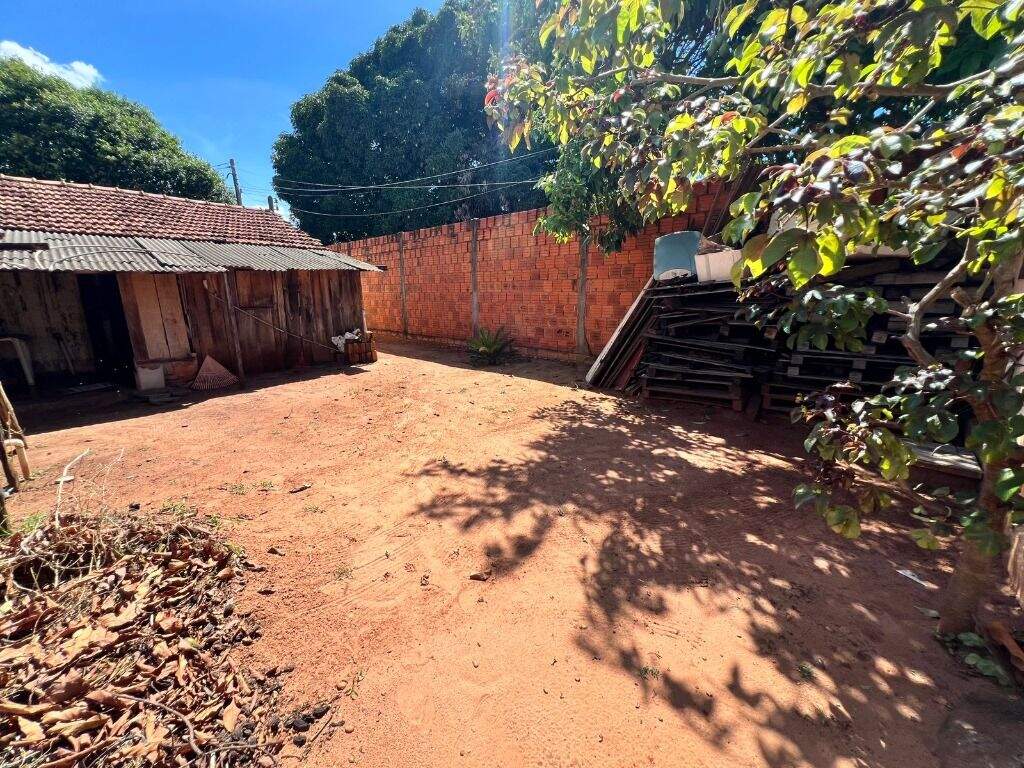 Terreno à venda no Jardim Novo Aeroporto: 
