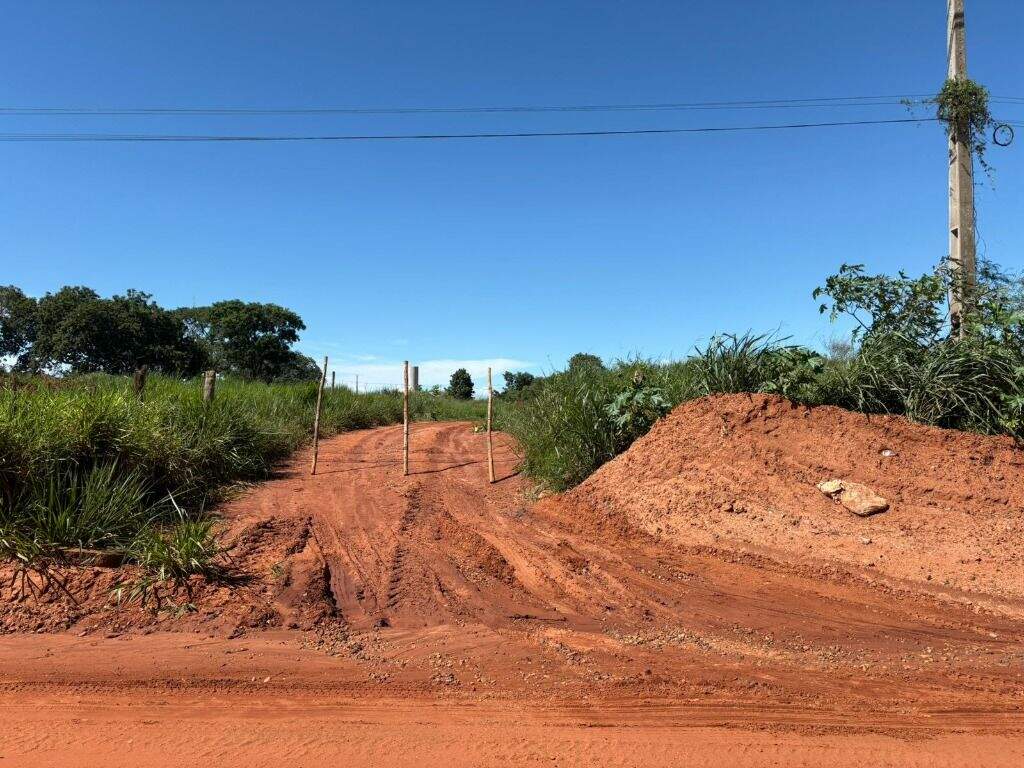 Terreno para aluguel no Santa Luzia: 