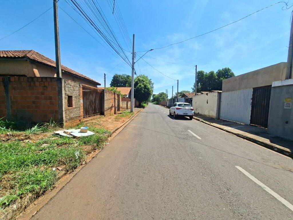 Terreno à venda no Jardim Paranapunga: 