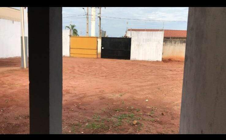 Barracão à venda no Jardim Flamboyant: 