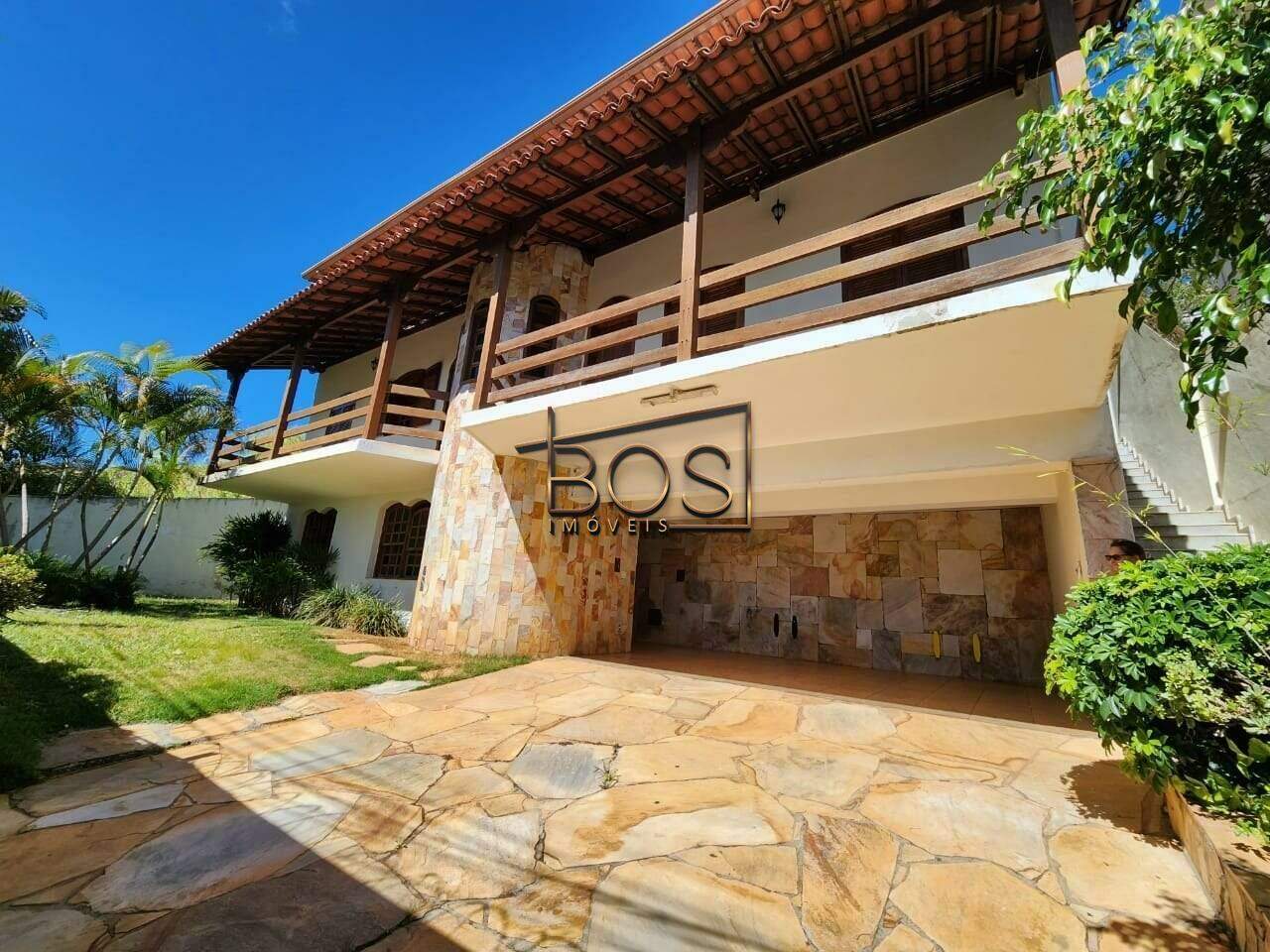 Casa, 5 quartos, 384 m² - Foto 1