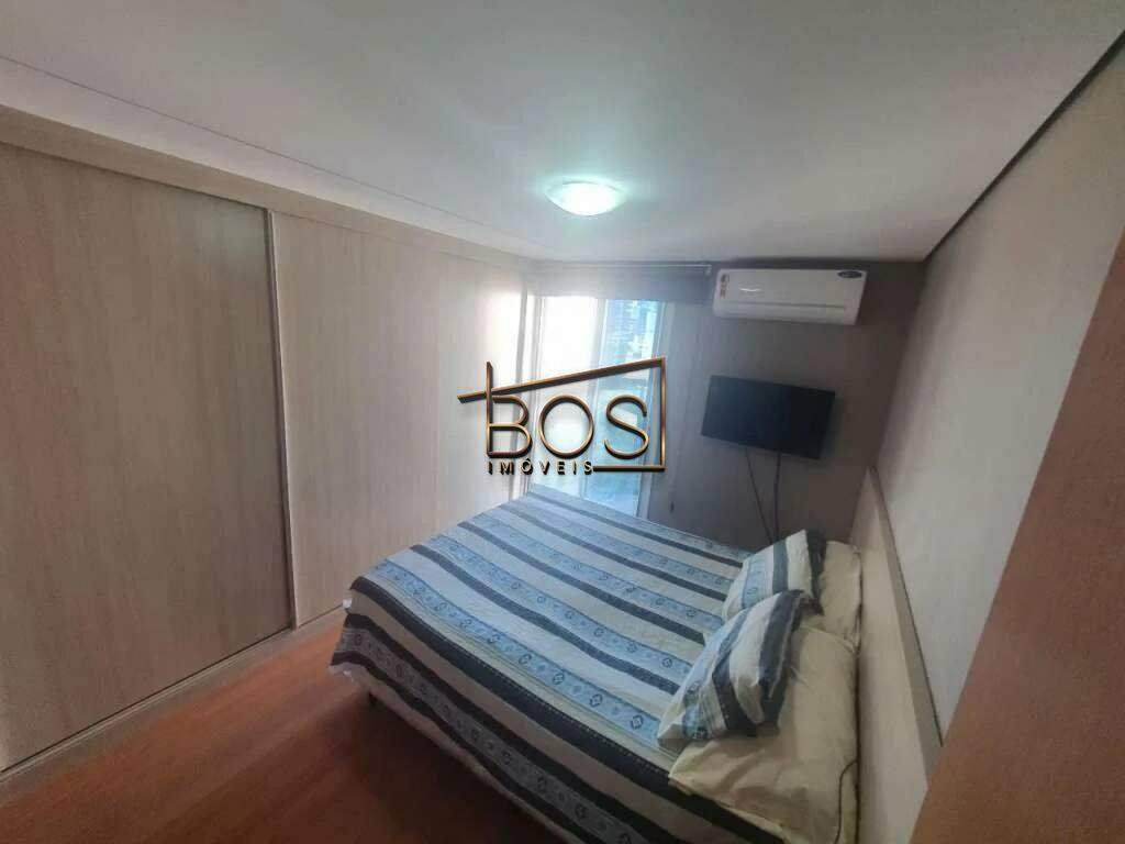 Cobertura, 3 quartos, 217 m² - Foto 17
