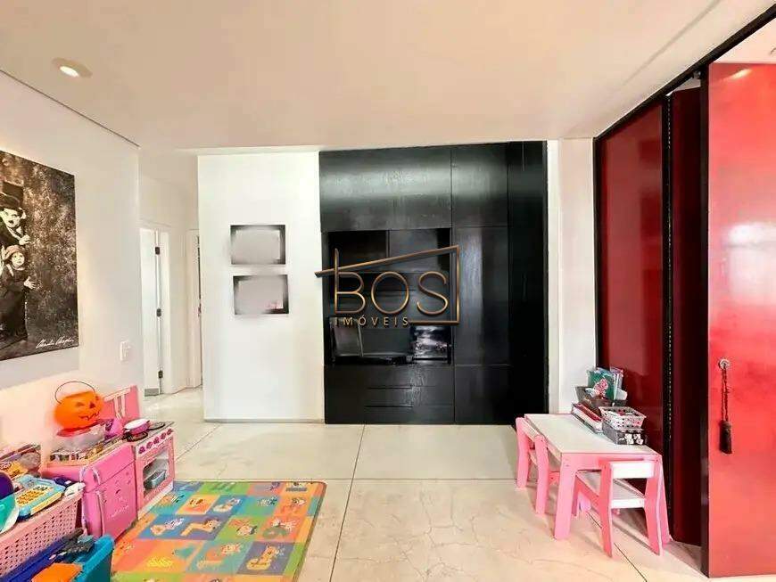 Apartamento, 3 quartos, 130 m² - Foto 5