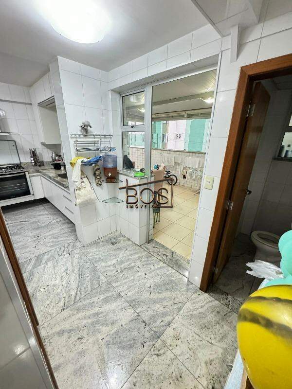 Apartamento, 3 quartos, 253 m² - Foto 18