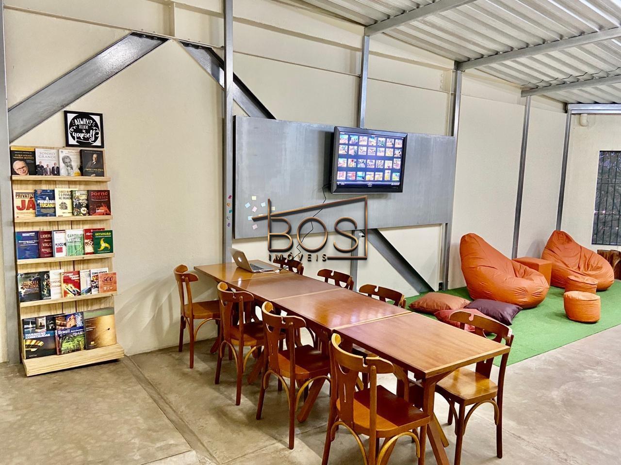 Loja-Salão, 300 m² - Foto 1