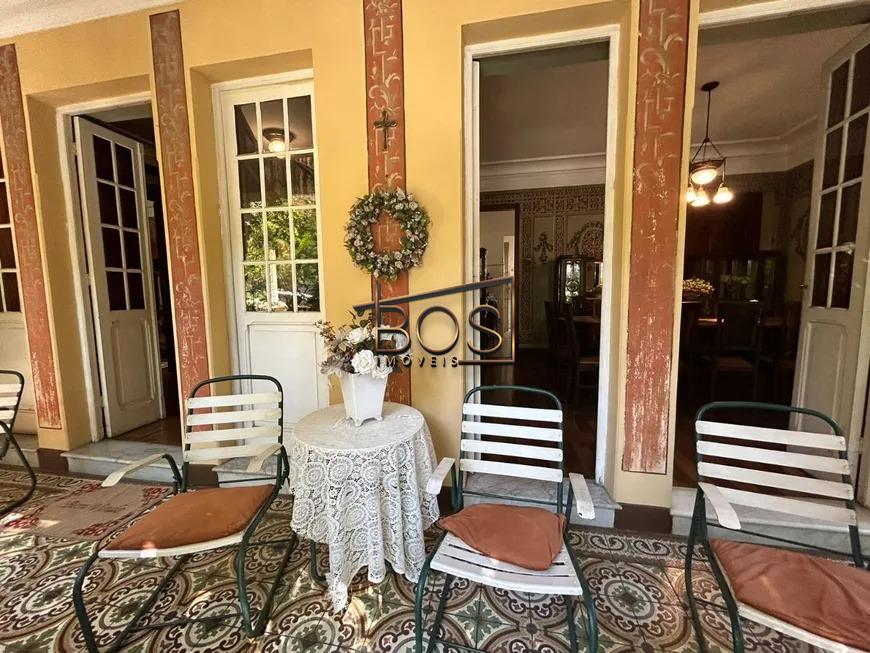 Casa, 6 quartos, 330 m² - Foto 2