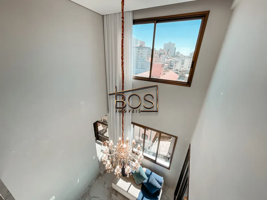 Cobertura, 3 quartos, 214 m² - Foto 3