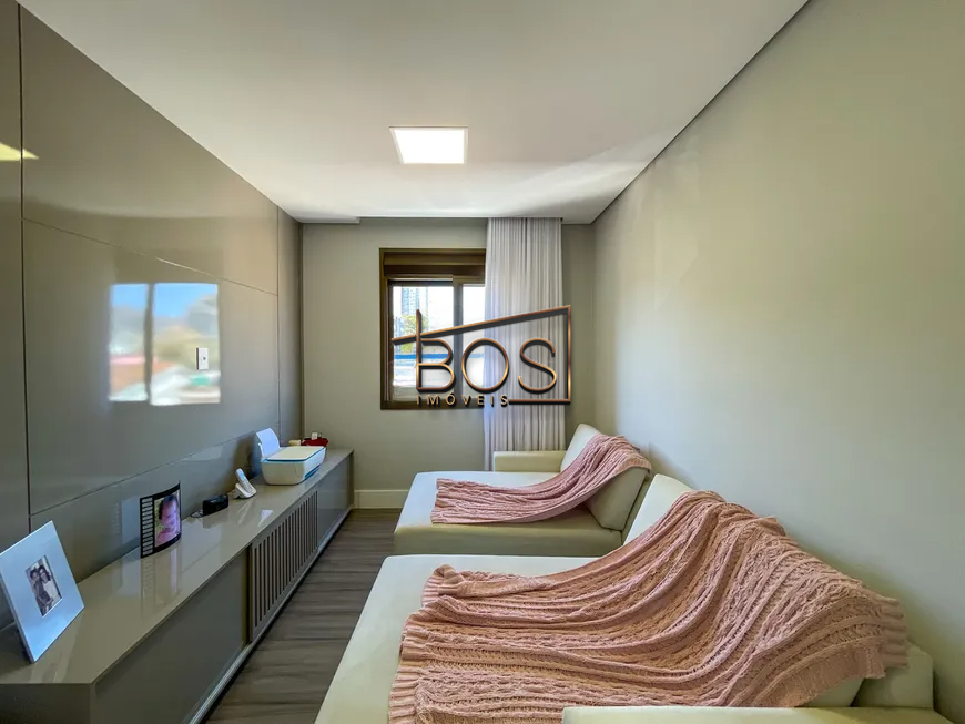 Cobertura, 3 quartos, 214 m² - Foto 17