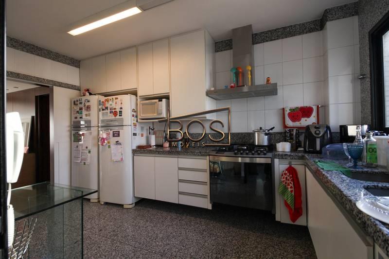 Apartamento, 4 quartos, 216 m² - Foto 23