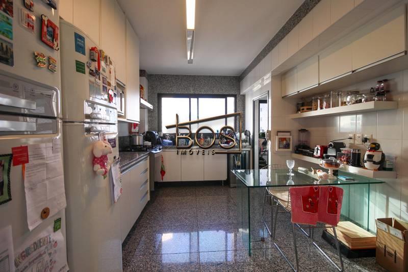 Apartamento, 4 quartos, 216 m² - Foto 24