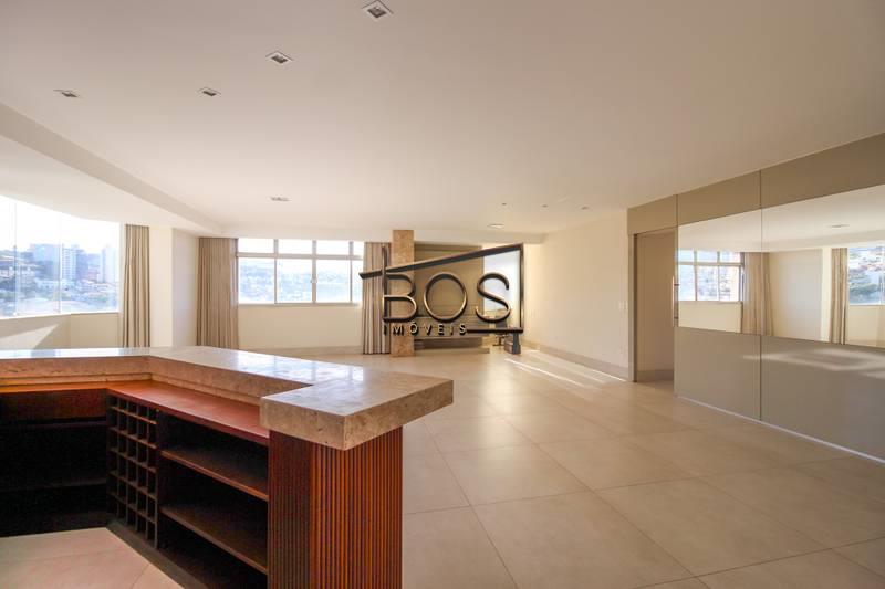 Apartamento, 3 quartos, 175 m² - Foto 1