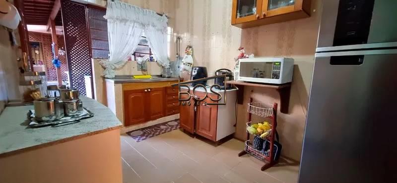 Casa, 3 quartos, 257 m² - Foto 12