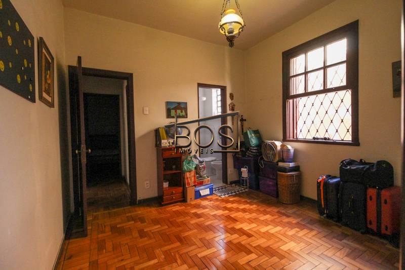 Casa, 4 quartos, 270 m² - Foto 2