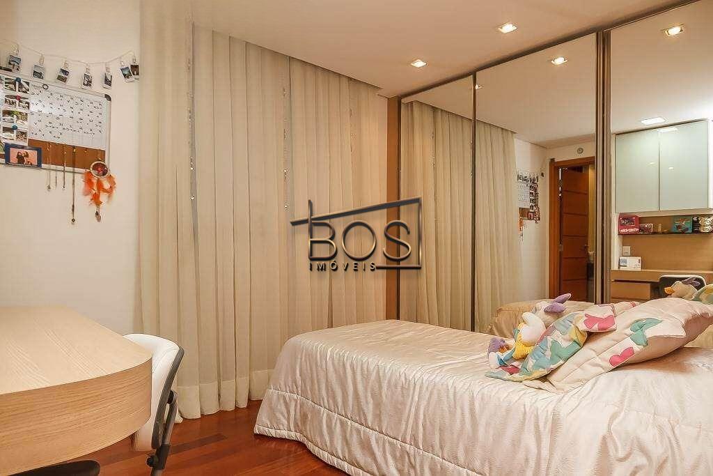 Apartamento, 4 quartos, 250 m² - Foto 12
