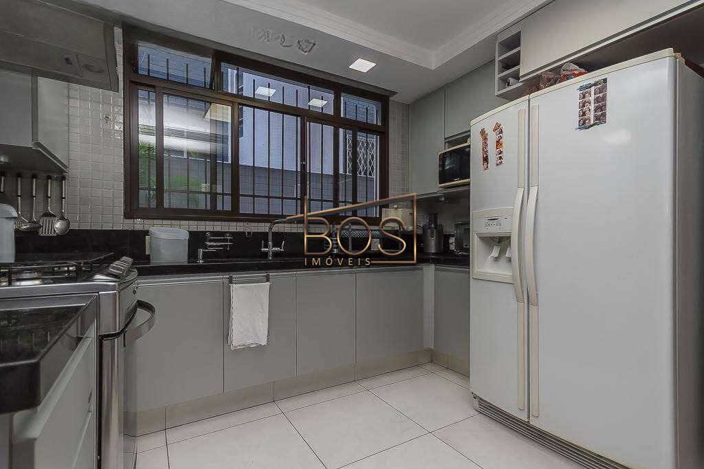 Apartamento, 4 quartos, 250 m² - Foto 22