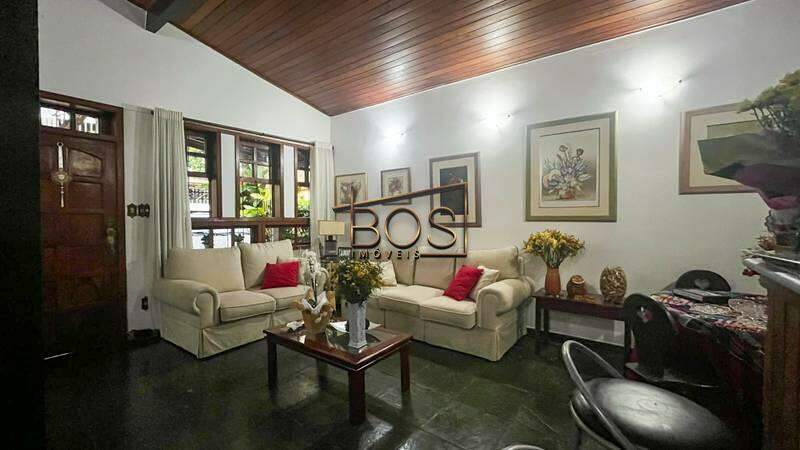 Casa 8 quartos à venda em Santo Antônio, Belo Horizonte - MG