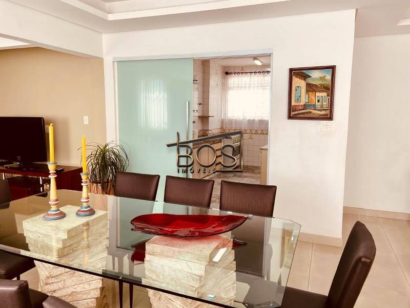 Apartamento, 3 quartos, 150 m² - Foto 1