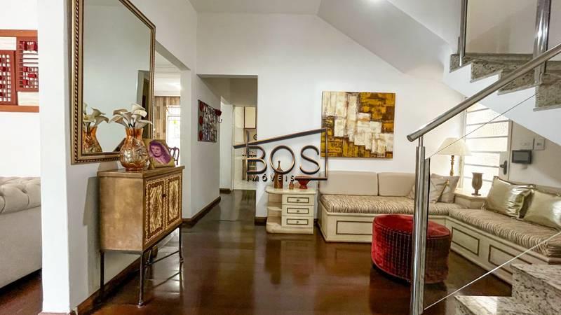 Casa, 4 quartos, 317 m² - Foto 2