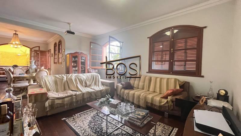 Casa, 4 quartos, 265 m² - Foto 2