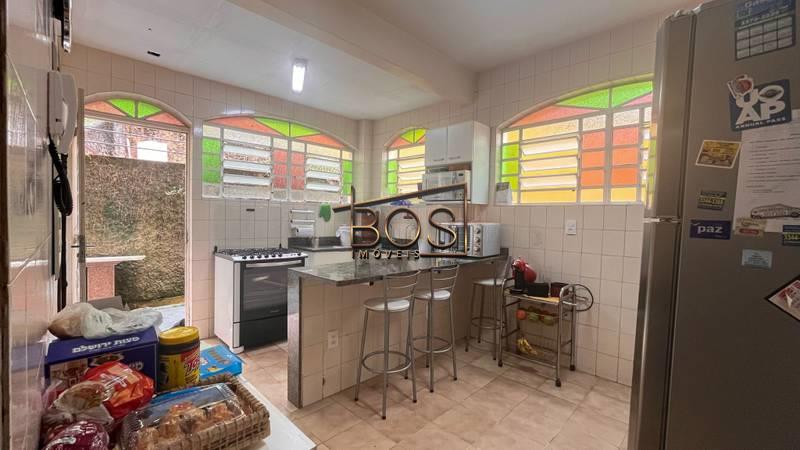 Casa, 4 quartos, 265 m² - Foto 9