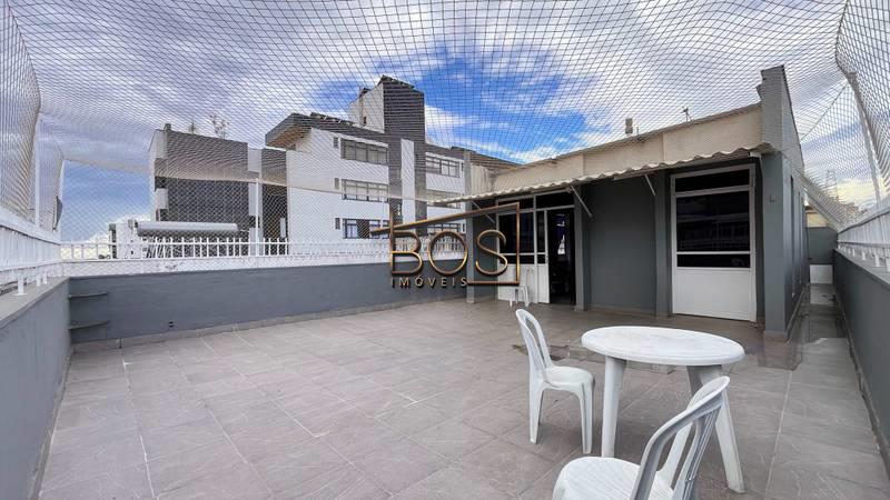 Cobertura, 3 quartos, 238 m² - Foto 3