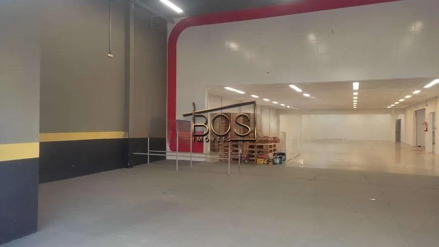 Loja-Salão, 700 m² - Foto 1