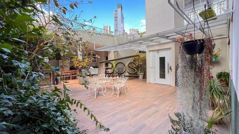 Casa, 4 quartos, 541 m² - Foto 1