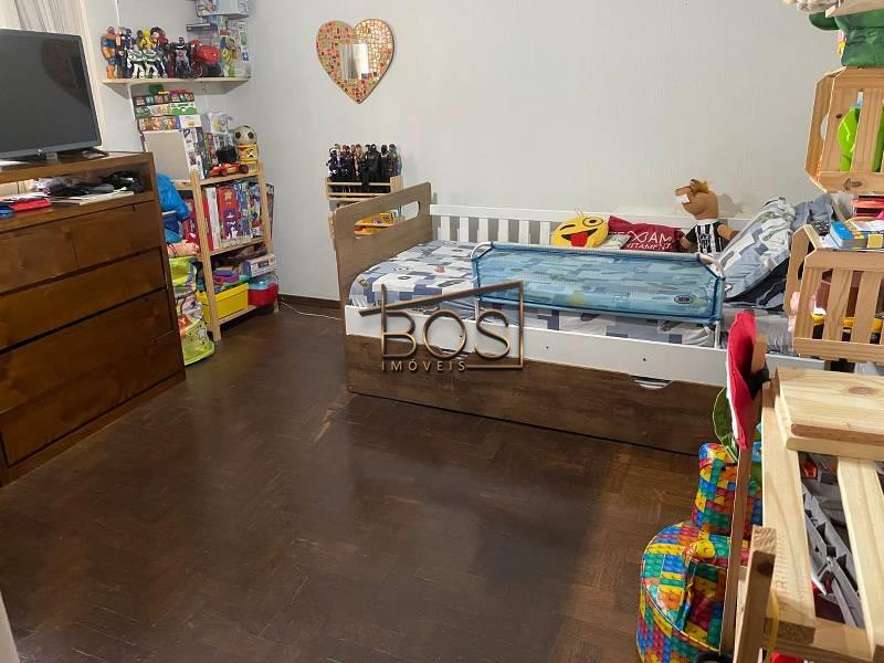 Casa, 4 quartos, 273 m² - Foto 24