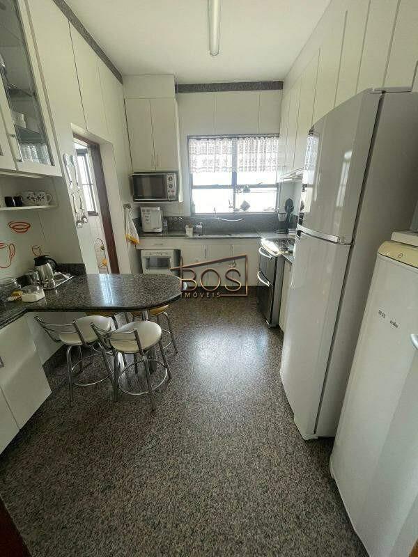 Cobertura, 5 quartos, 330 m² - Foto 9