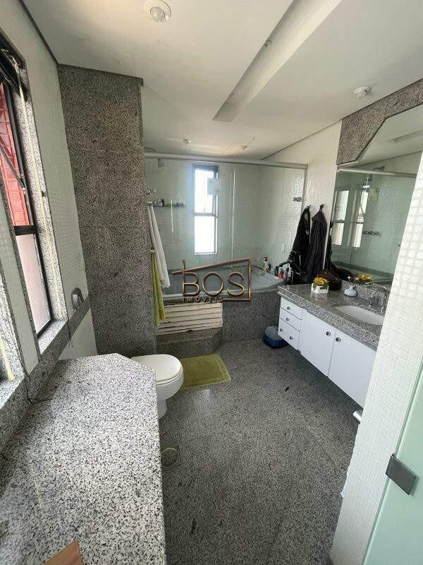 Cobertura, 5 quartos, 330 m² - Foto 15