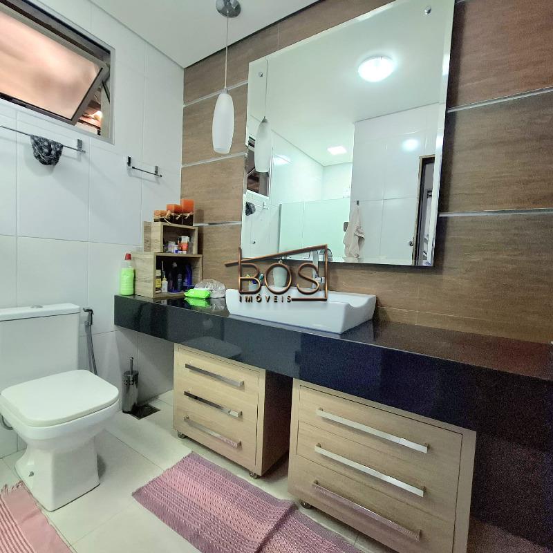 Casa, 3 quartos, 217 m² - Foto 16