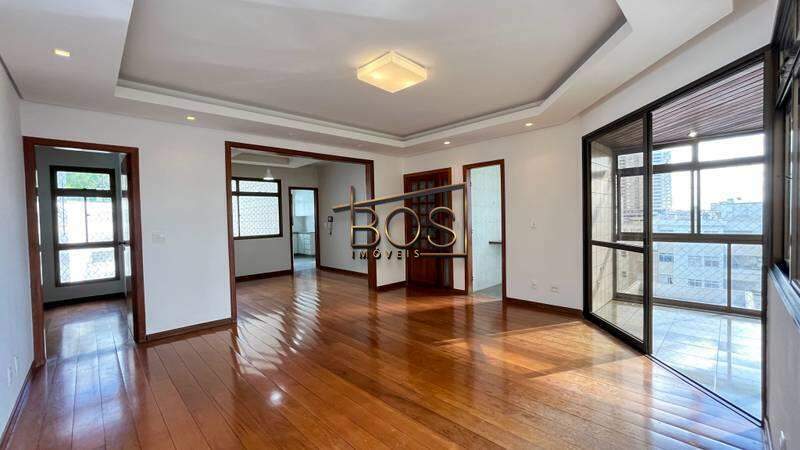 Apartamento, 4 quartos, 270 m² - Foto 1