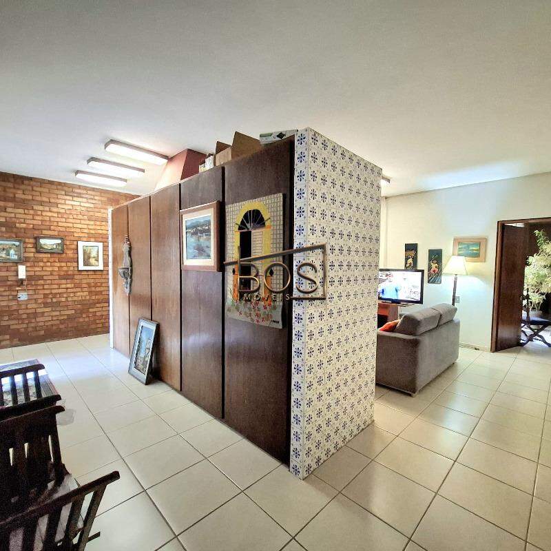 Casa, 6 quartos, 800 m² - Foto 3