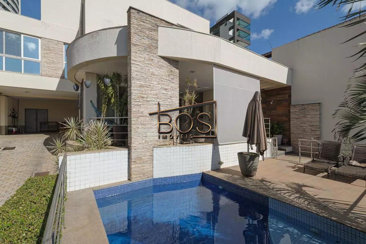 Casa, 4 quartos, 321 m² - Foto 1