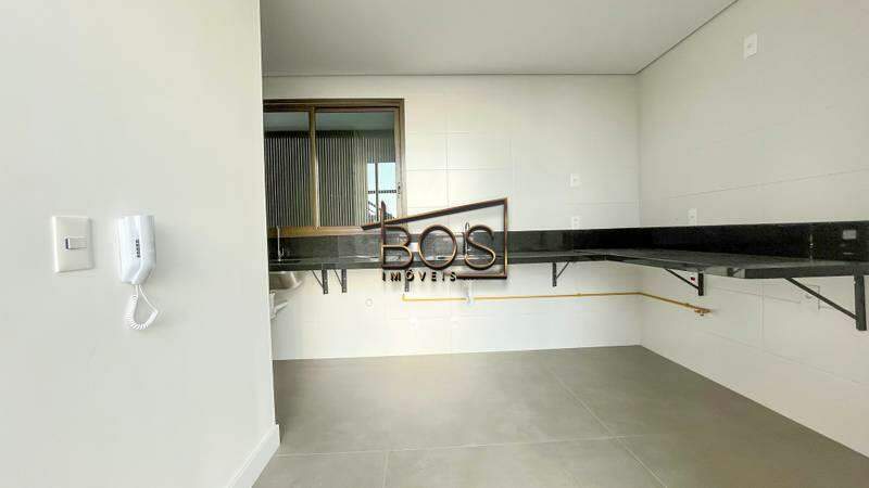 Cobertura, 3 quartos, 163 m² - Foto 4