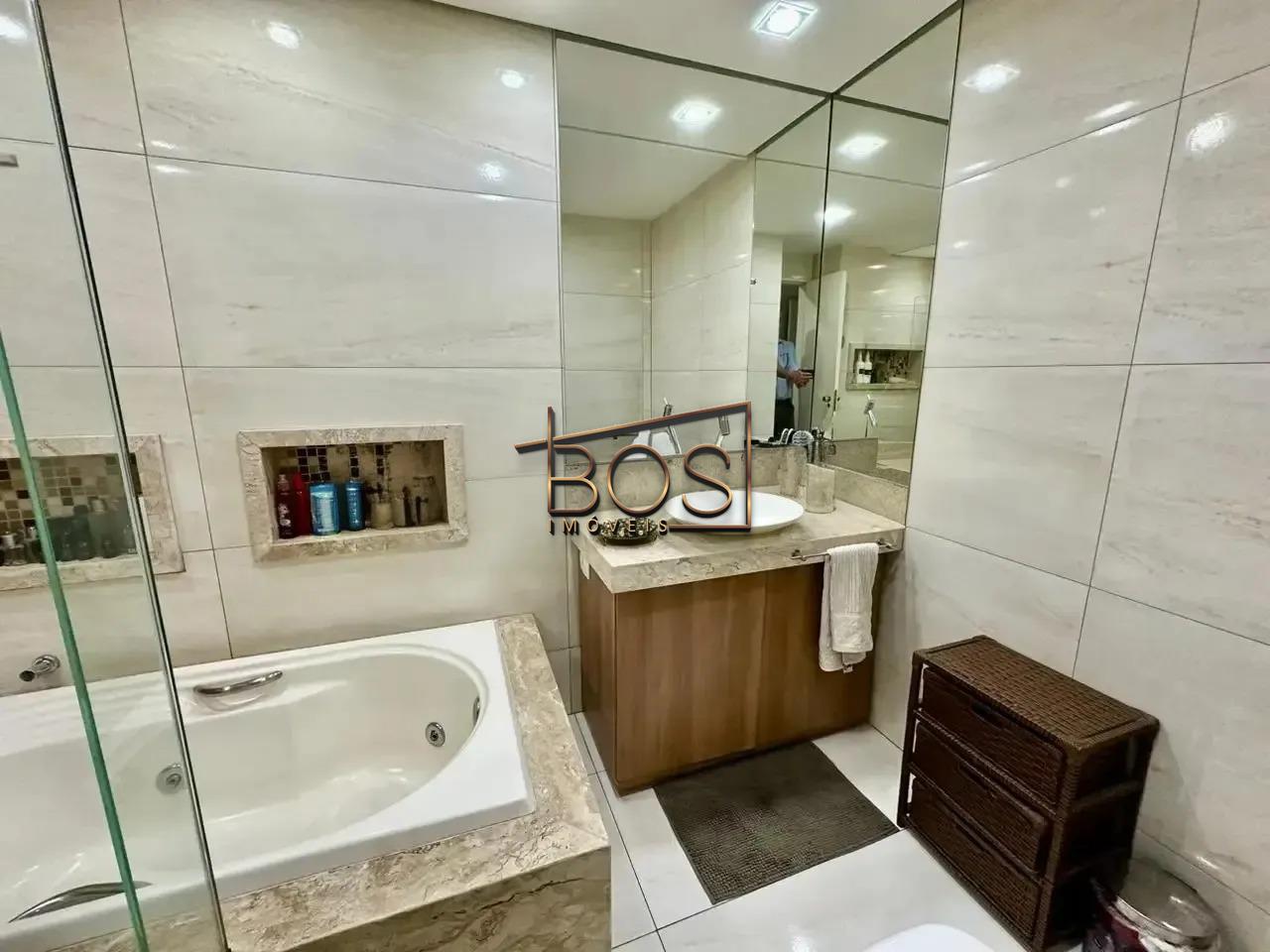 Apartamento, 4 quartos, 205 m² - Foto 15