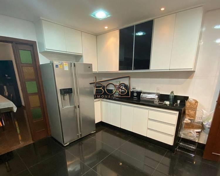 Casa, 5 quartos, 650 m² - Foto 9