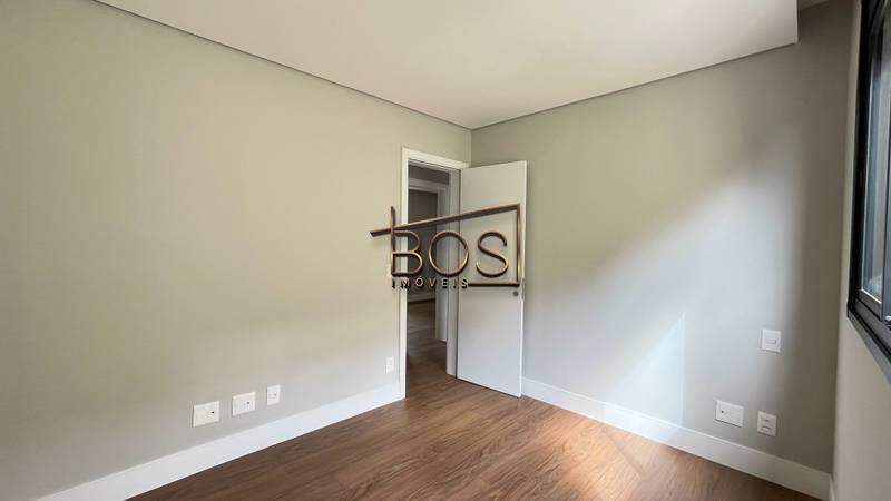 Apartamento, 3 quartos, 218 m² - Foto 8