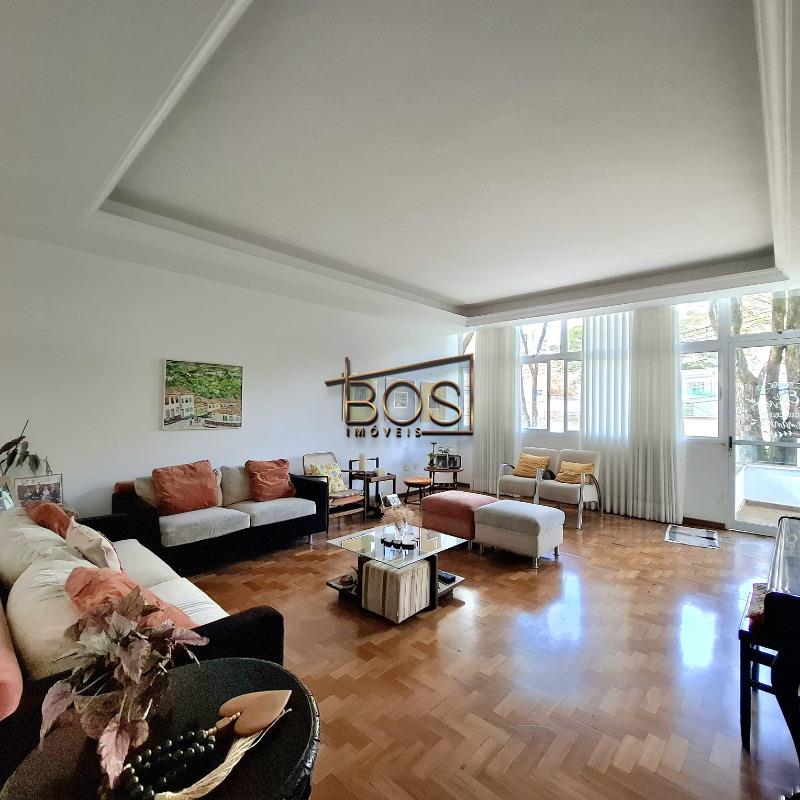 Casa, 7 quartos, 314 m² - Foto 3