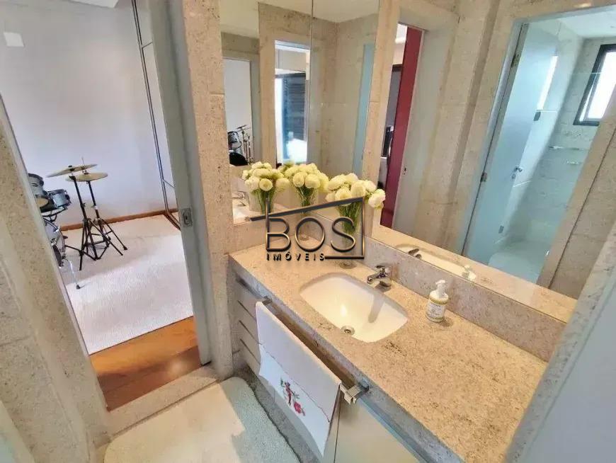 Apartamento, 4 quartos, 215 m² - Foto 8