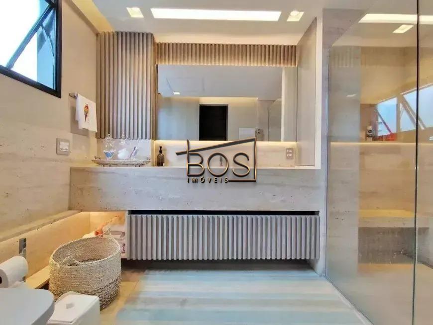 Apartamento, 4 quartos, 215 m² - Foto 12