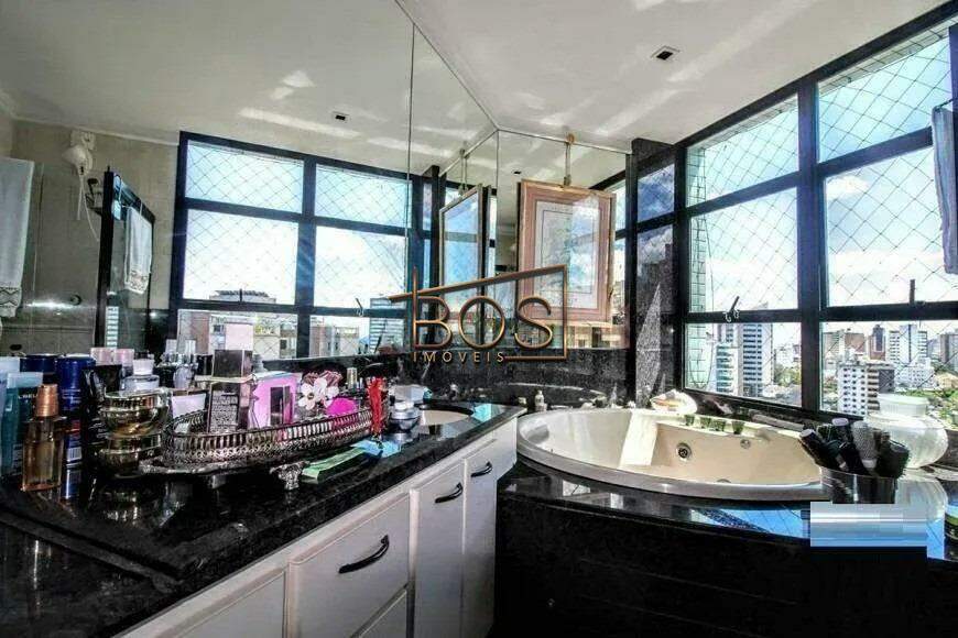 Apartamento, 4 quartos, 260 m² - Foto 12